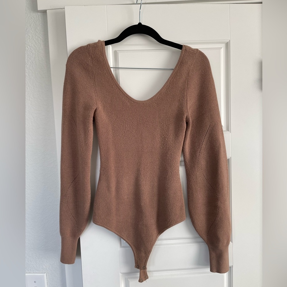 Abercrombie & Fitch Scoop Neck Long Sleeve Knit Bodysuit - Mauve Brown